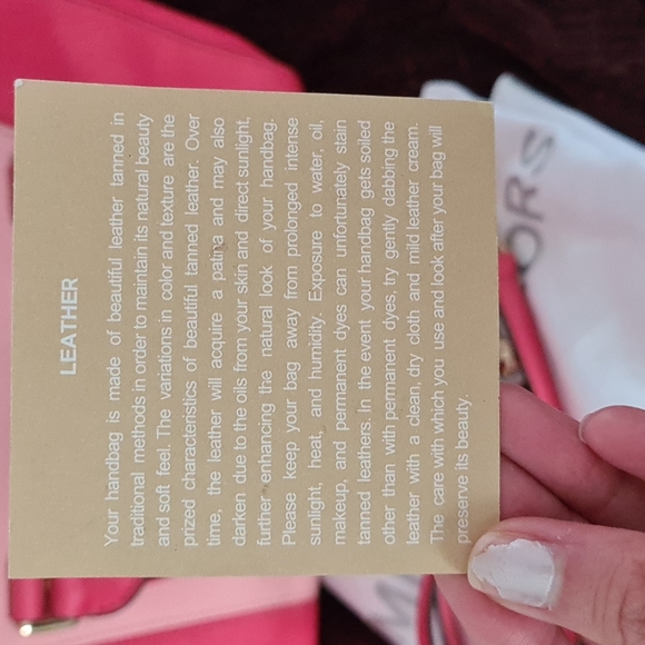 Michael Michael Kors leather handbag - Picture 6 of 8